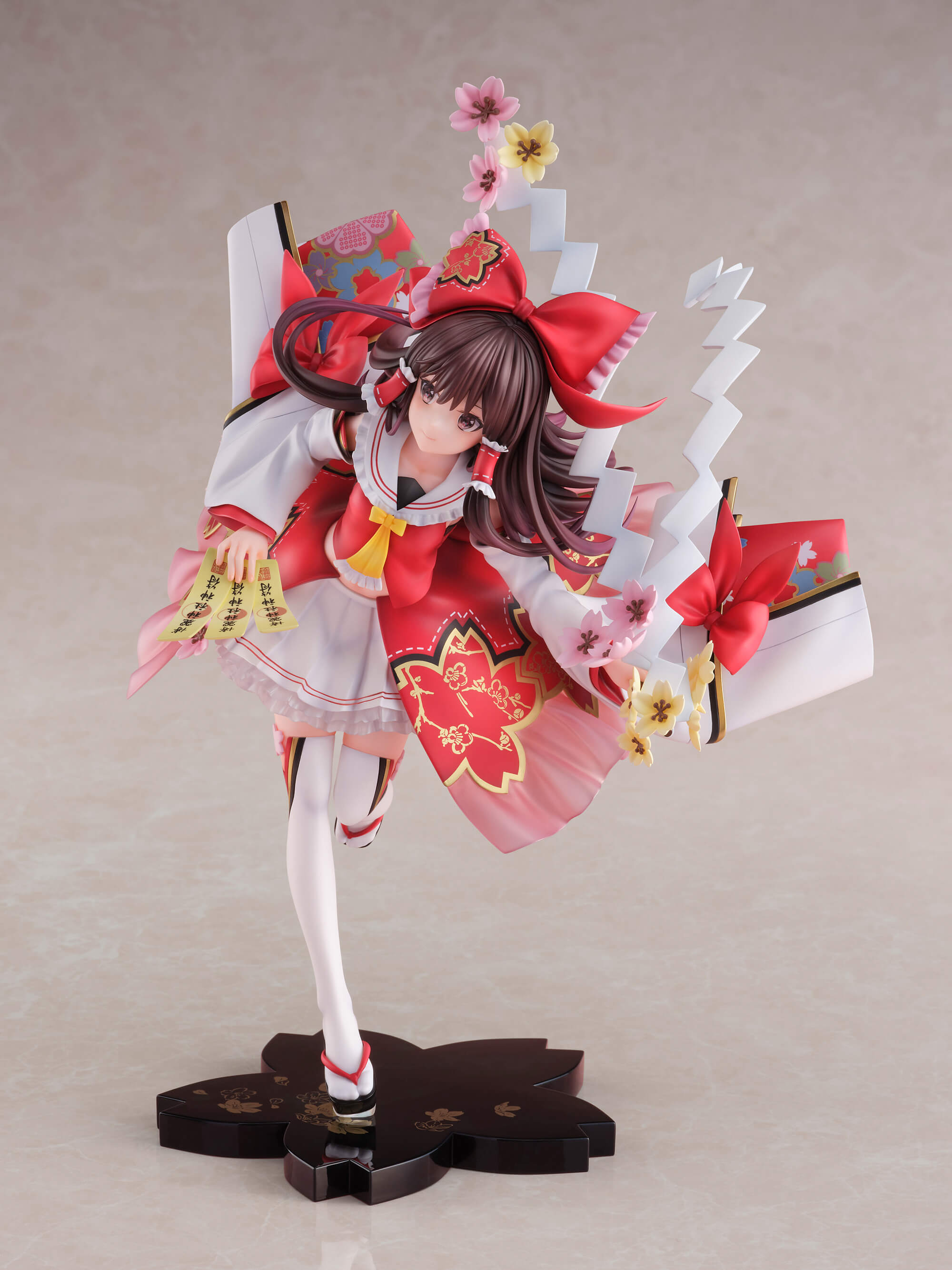 furyu-f-nex-hakurei-reimu-fujichoko-1-7-figur-panel image 3