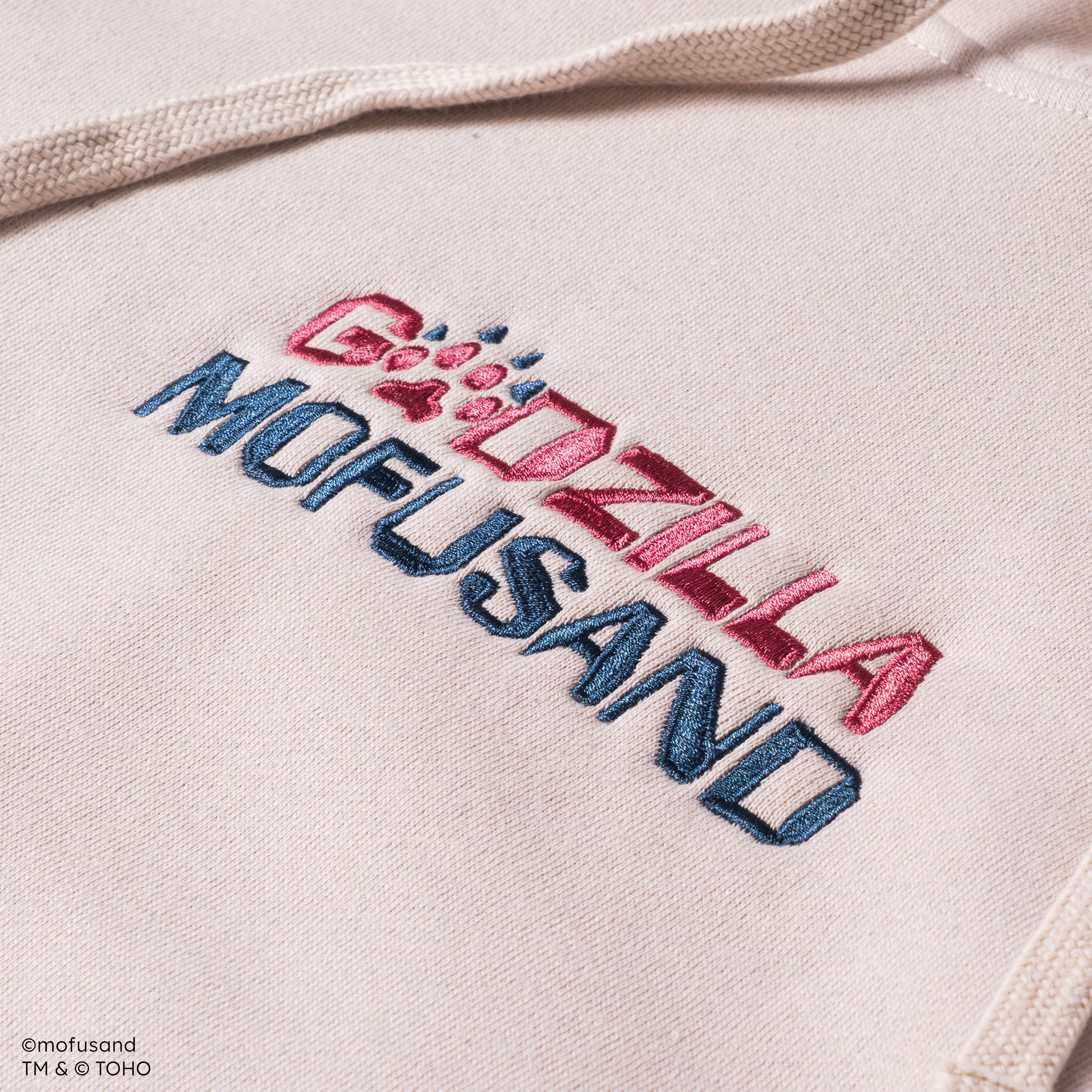 godzilla-mofusand-hoodie-creme-stickerei-baumwolle image 3