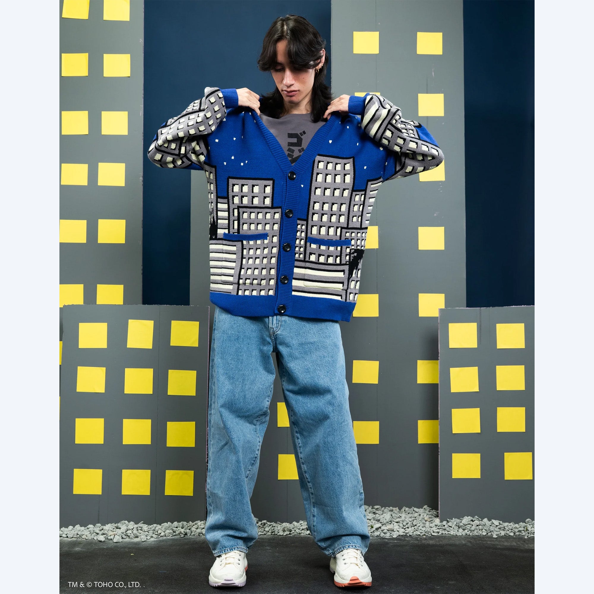 godzilla-cityscape-cardigan-strickjacke-gr-e-m-l image 3