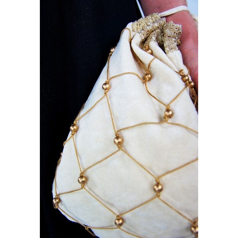 mittelalter-samtbeutel-relindis-beutel-beige-klein image 2