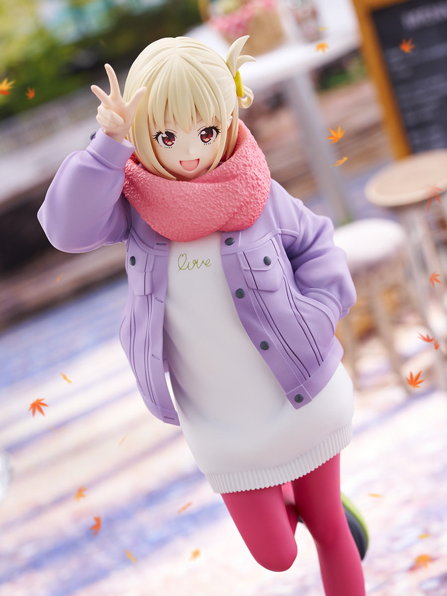 furyu-tenitol-nishikigi-chisato-figur-winterkleidung image 2