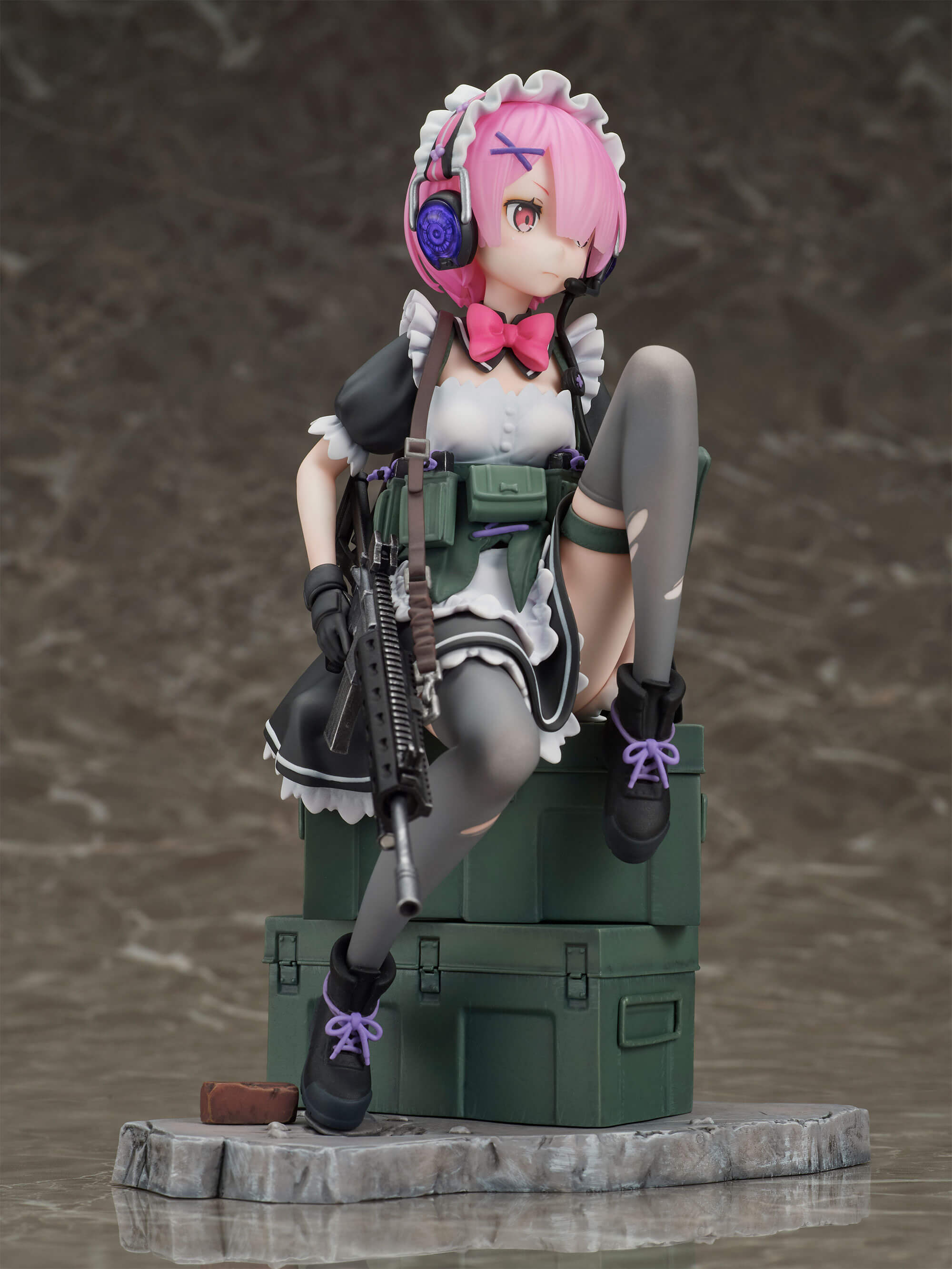 furyu-f-nex-ram-military-1-7-figur-re-zero-maid image 1