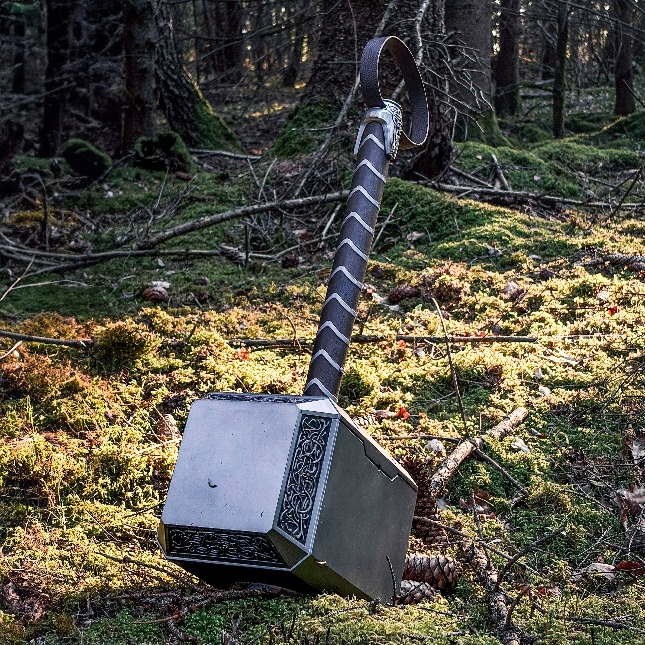 elbenwald-thor-hammer-mj-lnir-replik-mit-licht-und-sound image 1