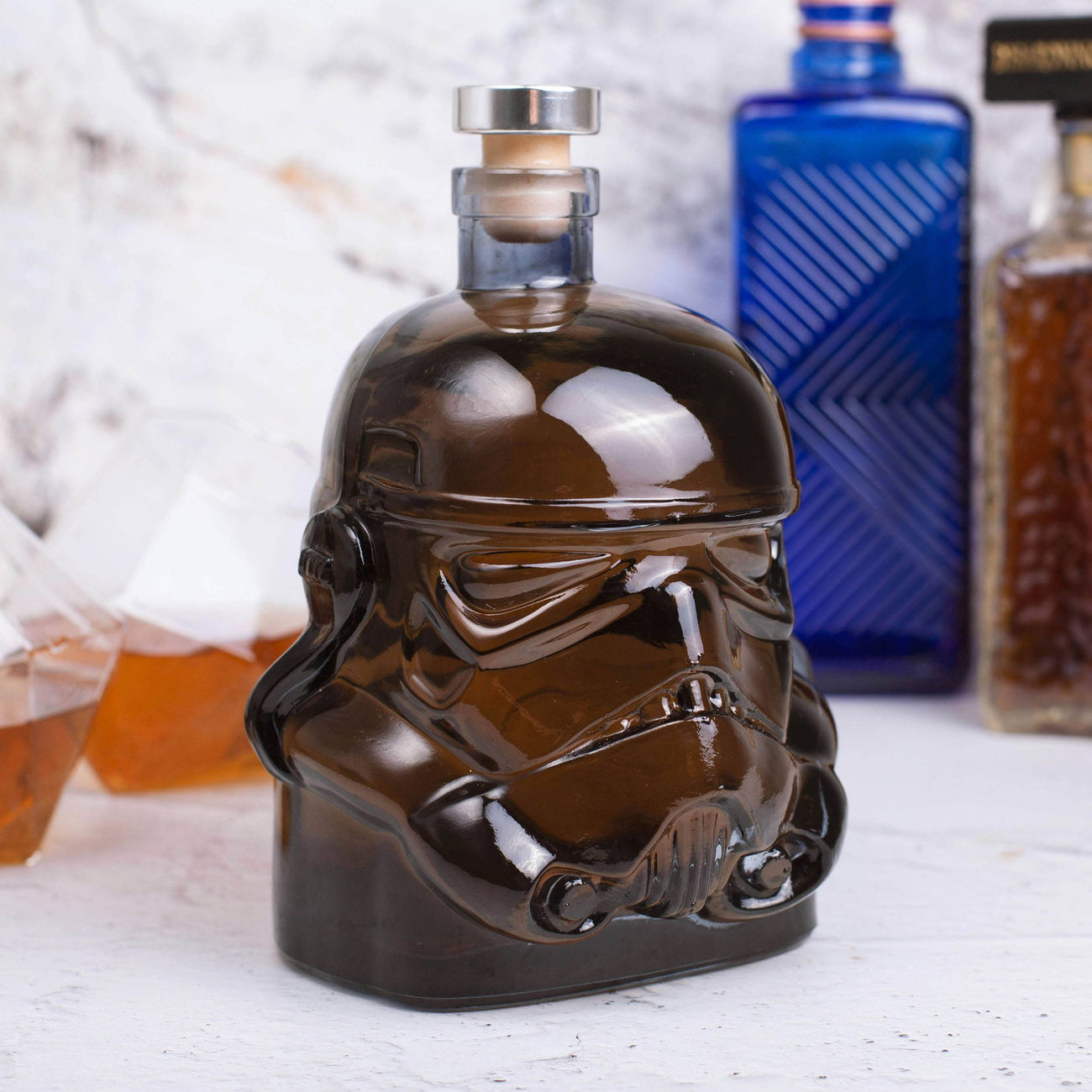 original-stormtrooper-karaffe-black-750-ml-glaskaraffe image 3