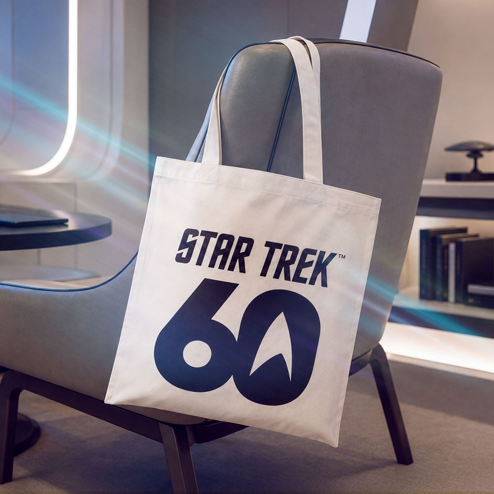 elbenwald-star-trek-60-jahre-jutebeutel-beige-38x40-cm image 3