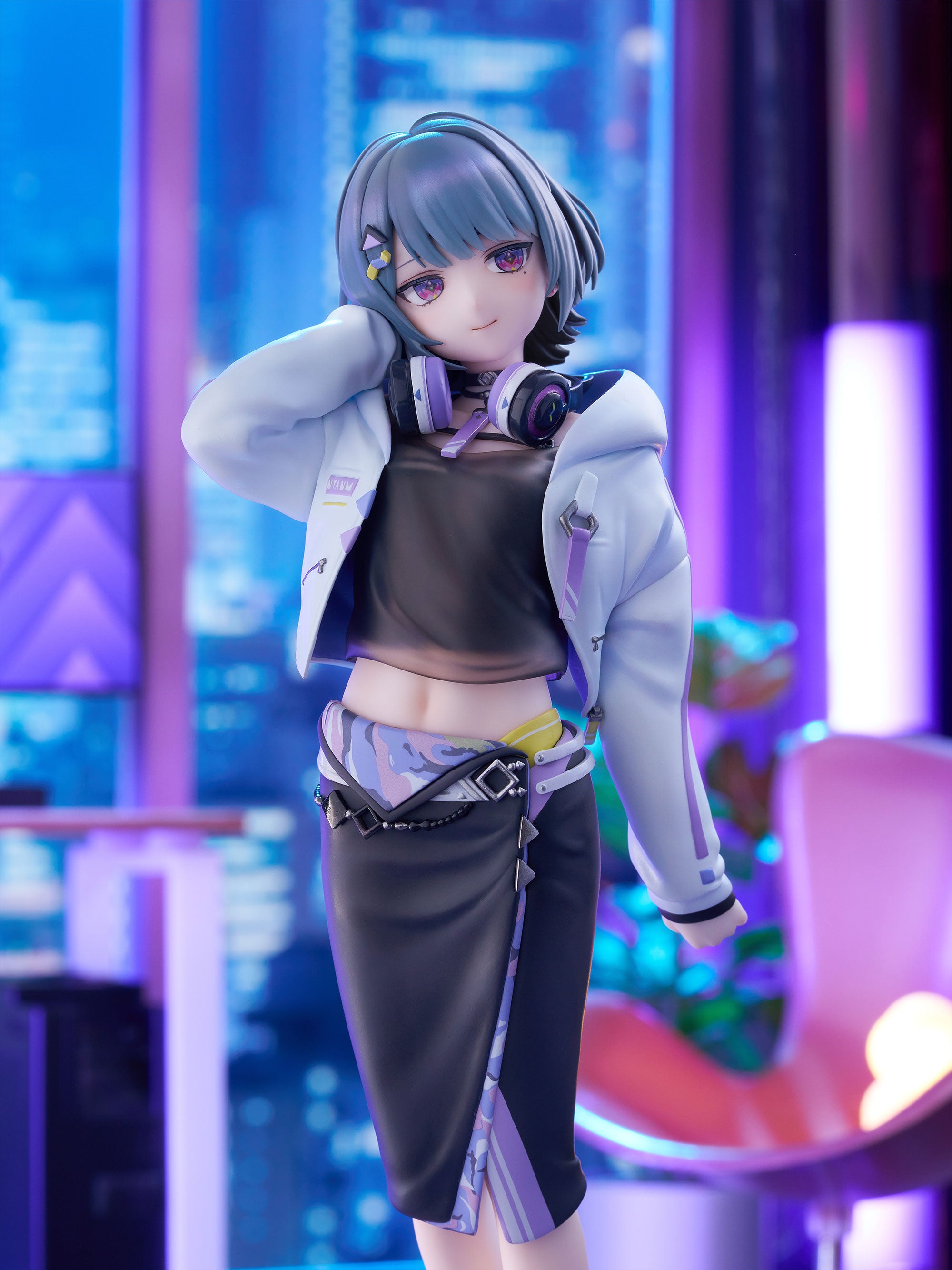 furyu-f-nex-koshimizu-toru-1-7-figur-nijisanji image 3