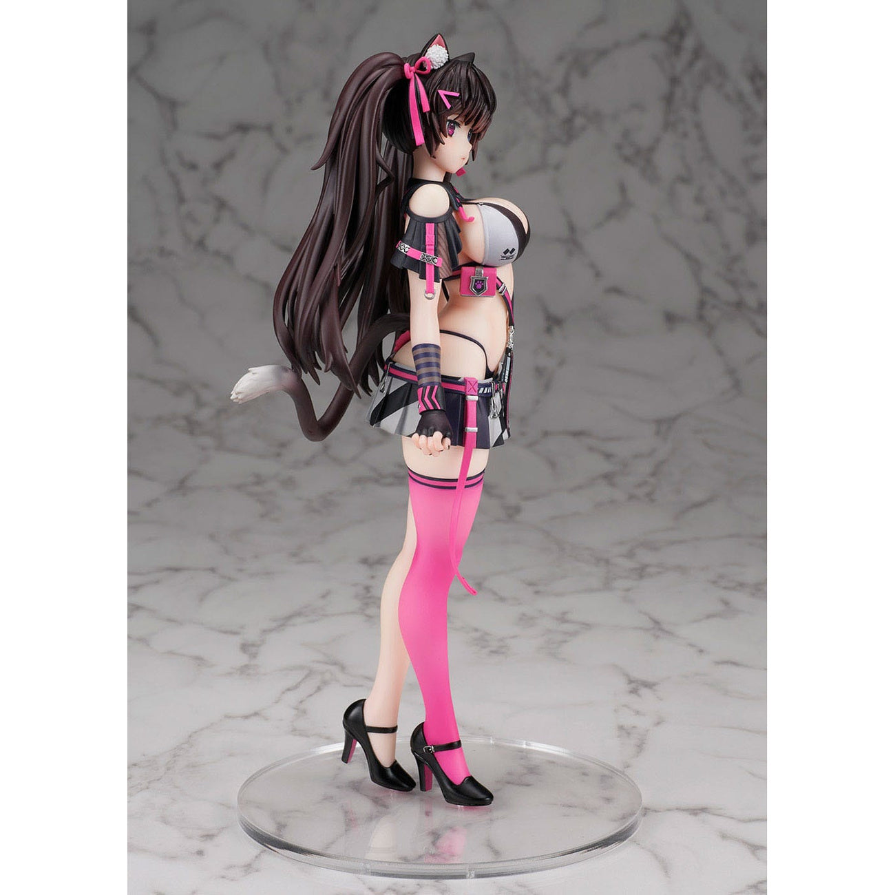 goddess-of-victory-nikke-nero-pvc-statue-23-cm-sammlerfigur image 2