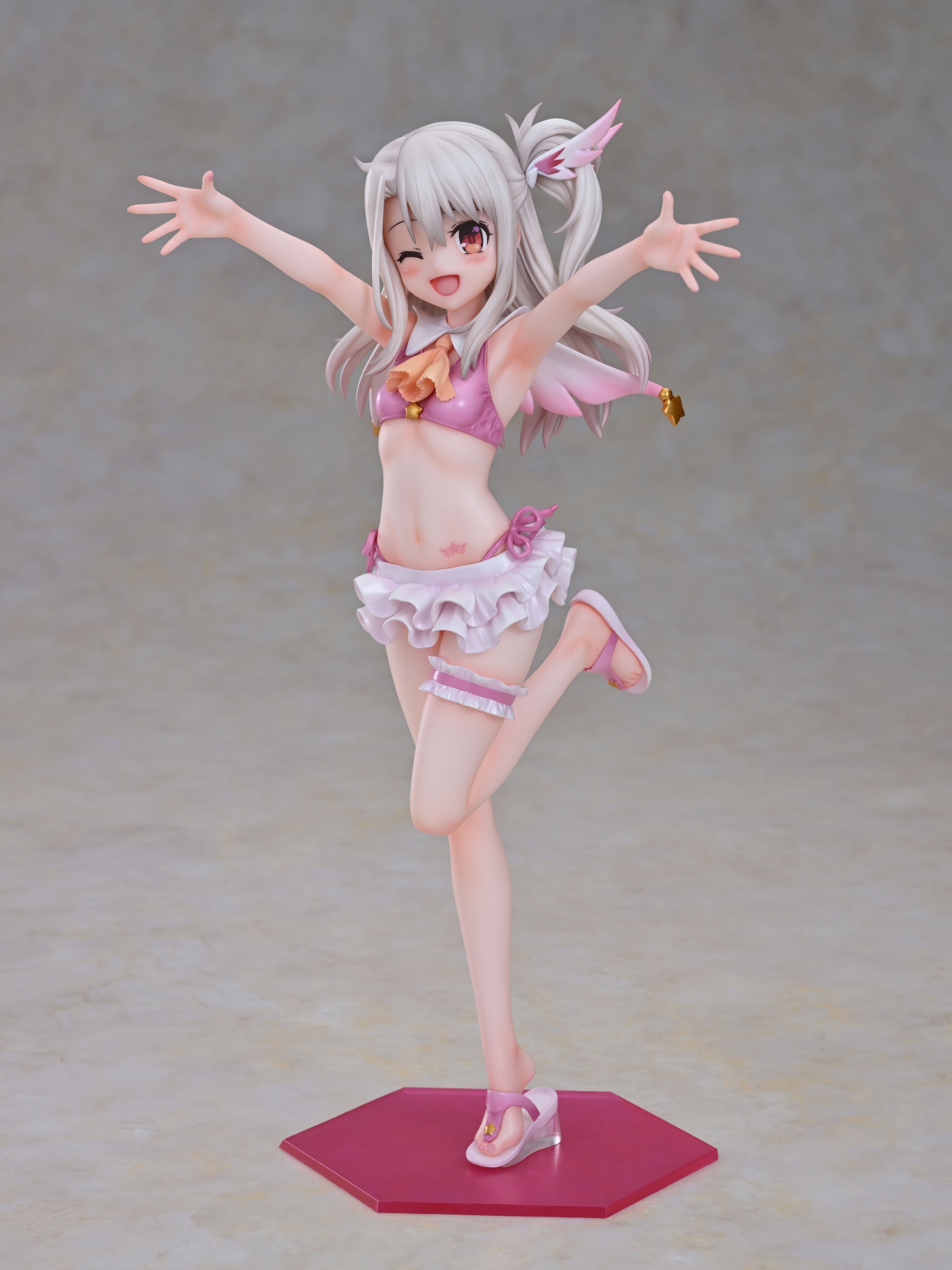 furyu-f-nex-illya-swimsuit-figur-1-7-prisma-illya image 5