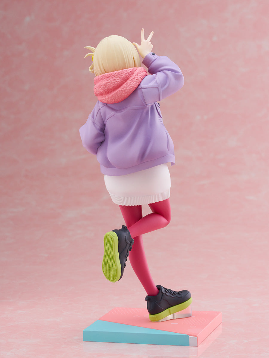 furyu-tenitol-nishikigi-chisato-figur-winterkleidung image 7