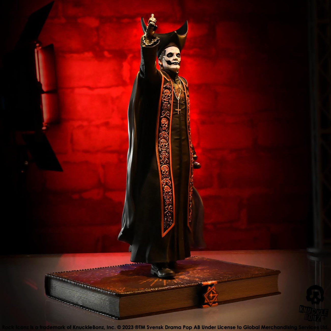 rock-iconz-ghost-papa-emeritus-iv-statue-1-9-black-robes-limitiert image 4