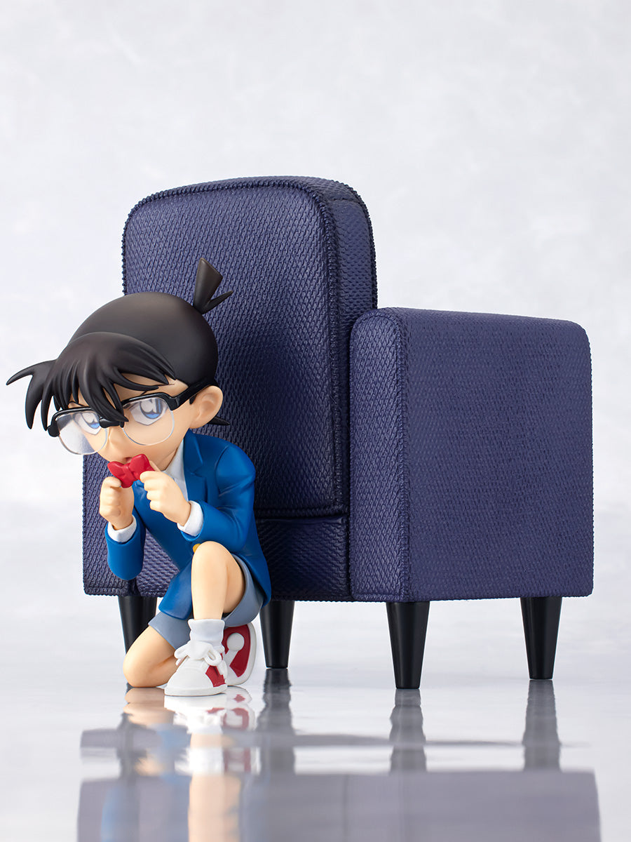 furyu-tenitol-edogawa-conan-figur-detektiv-conan-sofa image 6
