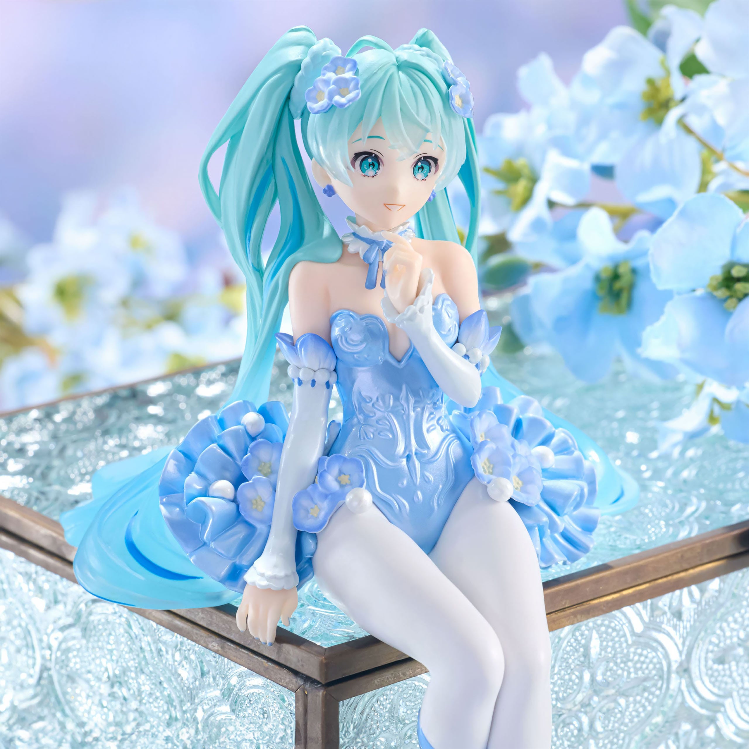 elbenwald-hatsune-miku-noodle-stopper-figur-nemophila-blue image 2