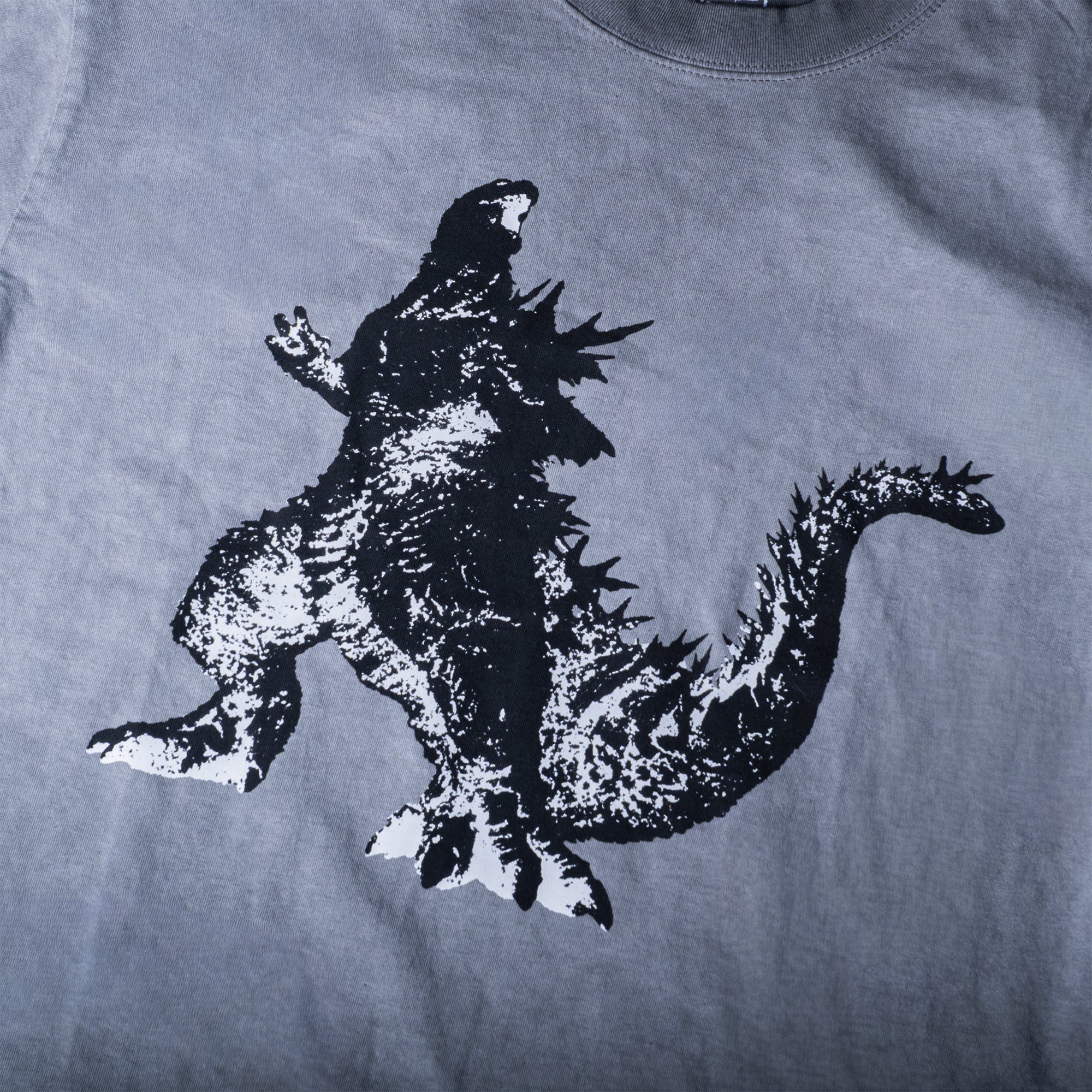 godzilla-minus-zero-vintage-t-shirt-grau-baumwolle image 3