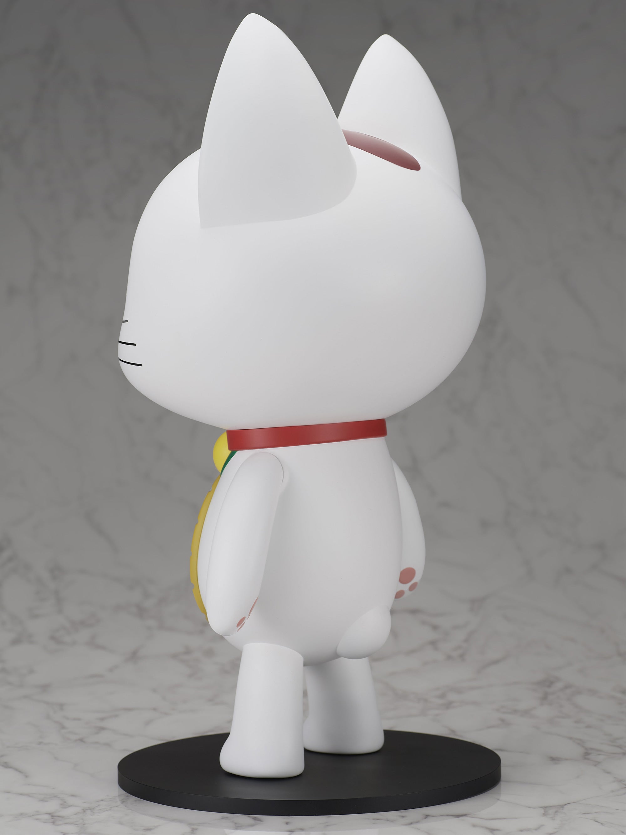 furyu-f-nex-turbo-oma-maneki-neko-sofubi-figur-1-1-40-cm image 4