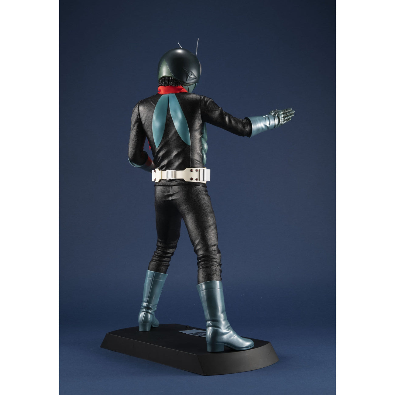 kamen-rider-ultimate-article-masked-rider-figur-40-cm-statue image 4