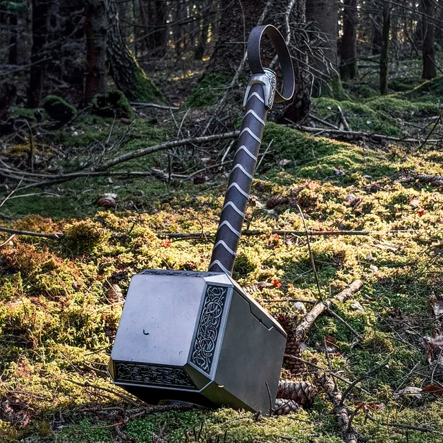 elbenwald-thor-hammer-mj-lnir-replik-mit-licht-und-sound image 1