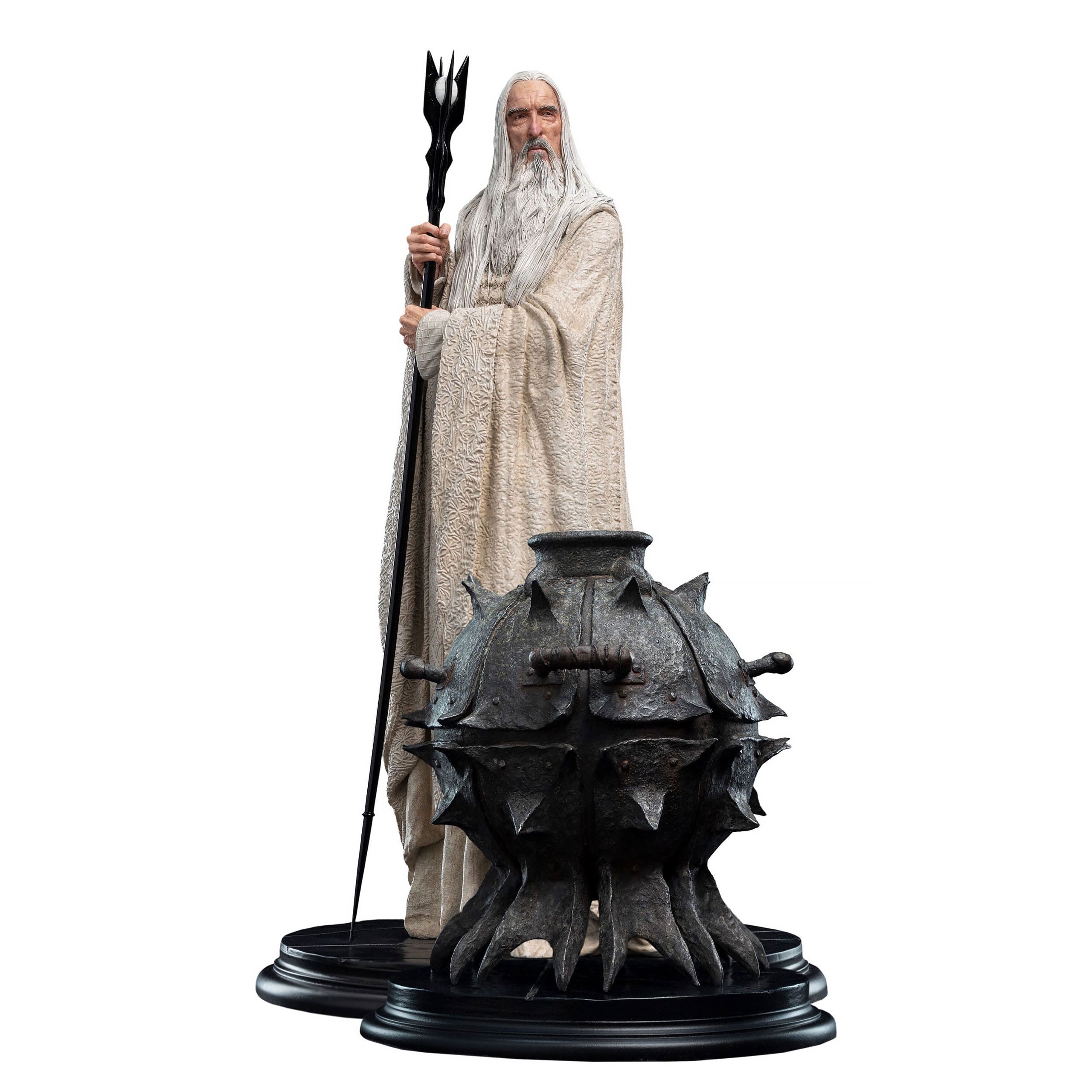 herr-der-ringe-saruman-statue-feuer-von-orthanc-1-6 image 1