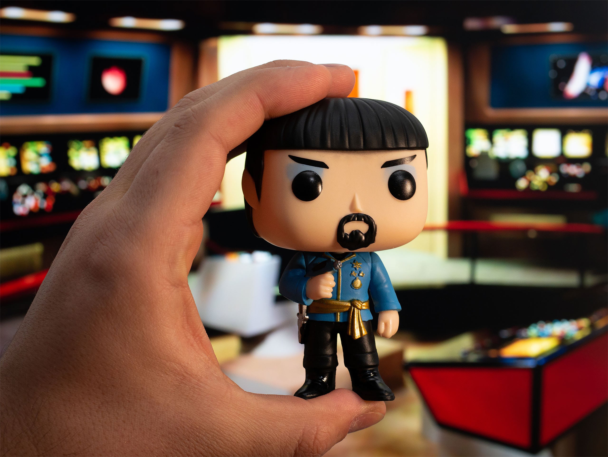 star-trek-spock-funko-pop-figur-mirror-10-2-cm-fensterbox image 3