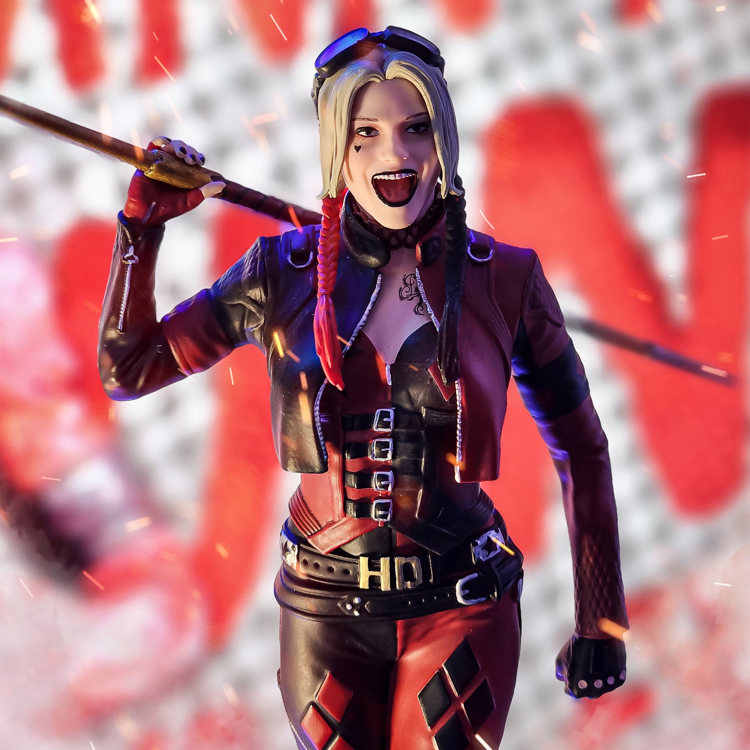 iron-studios-harley-quinn-bds-statue-deluxe-1-10 image 3