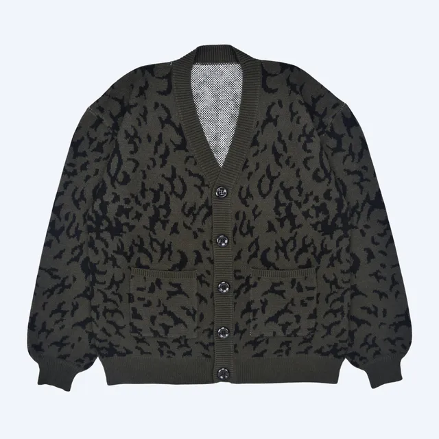 godzilla-steady-hands-dorsal-fin-strickjacke-mit-taschen image 1