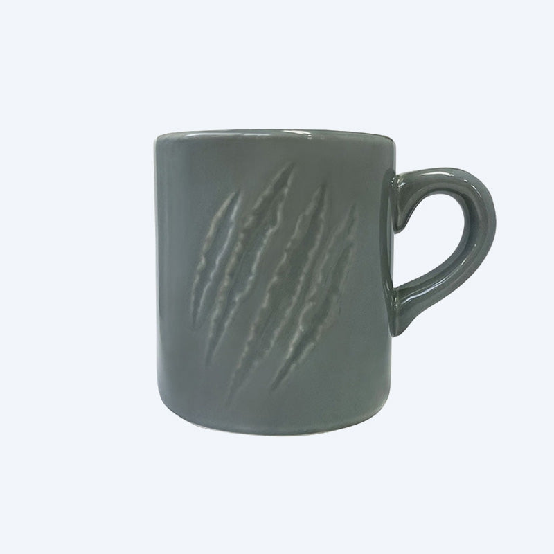 godzilla-tasse-grau-porzellan-mit-figur-3d image 2