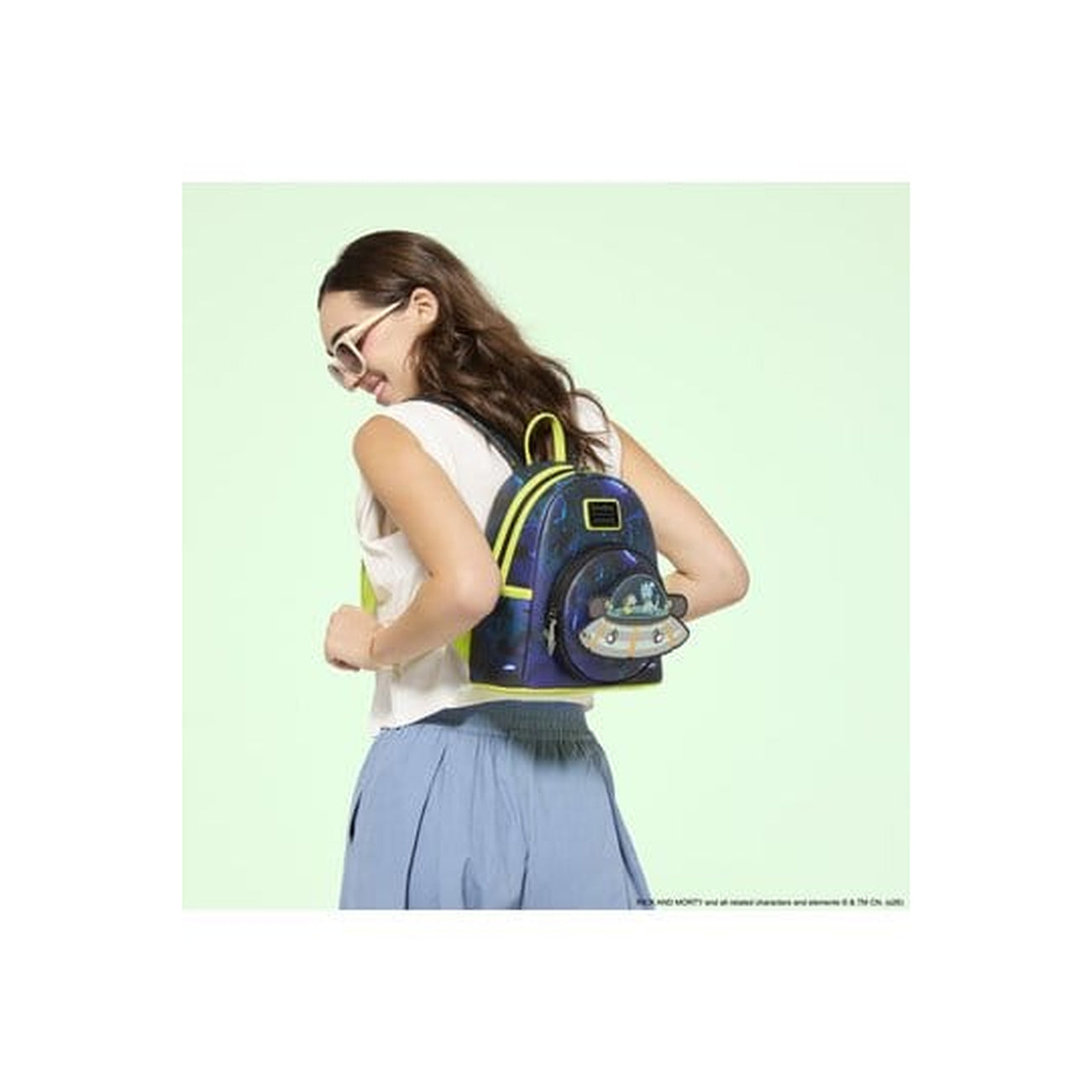 loungefly-rick-and-morty-mini-rucksack-space-cruiser-polyester image 3