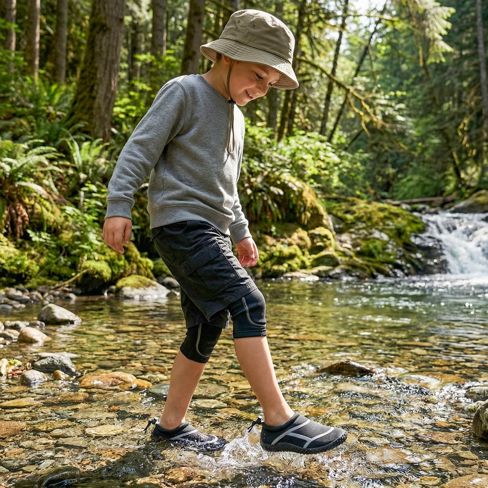 hkr-kiner-water-shoes-wasserschuhe-schwarz-grau image 2