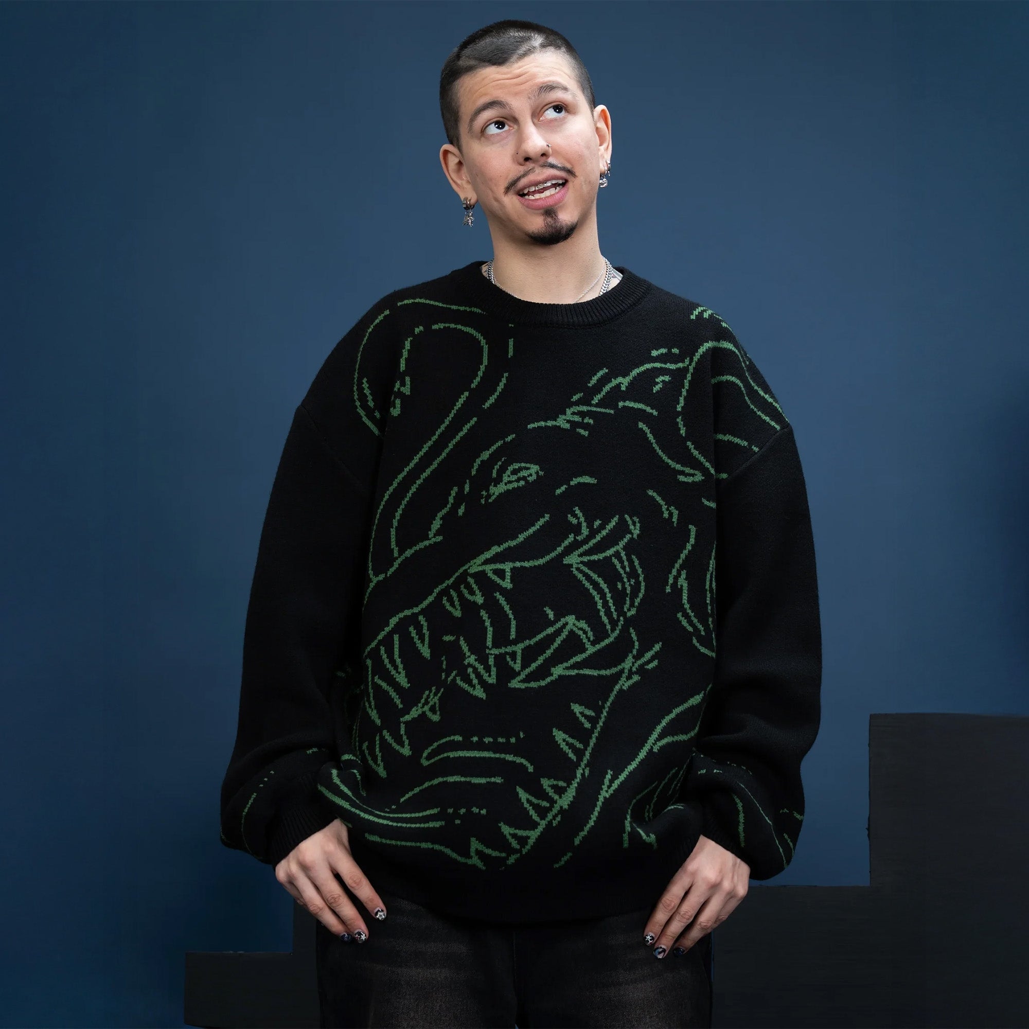 biollante-sweater-pullover-schwarz-steady-hands-godzilla image 3