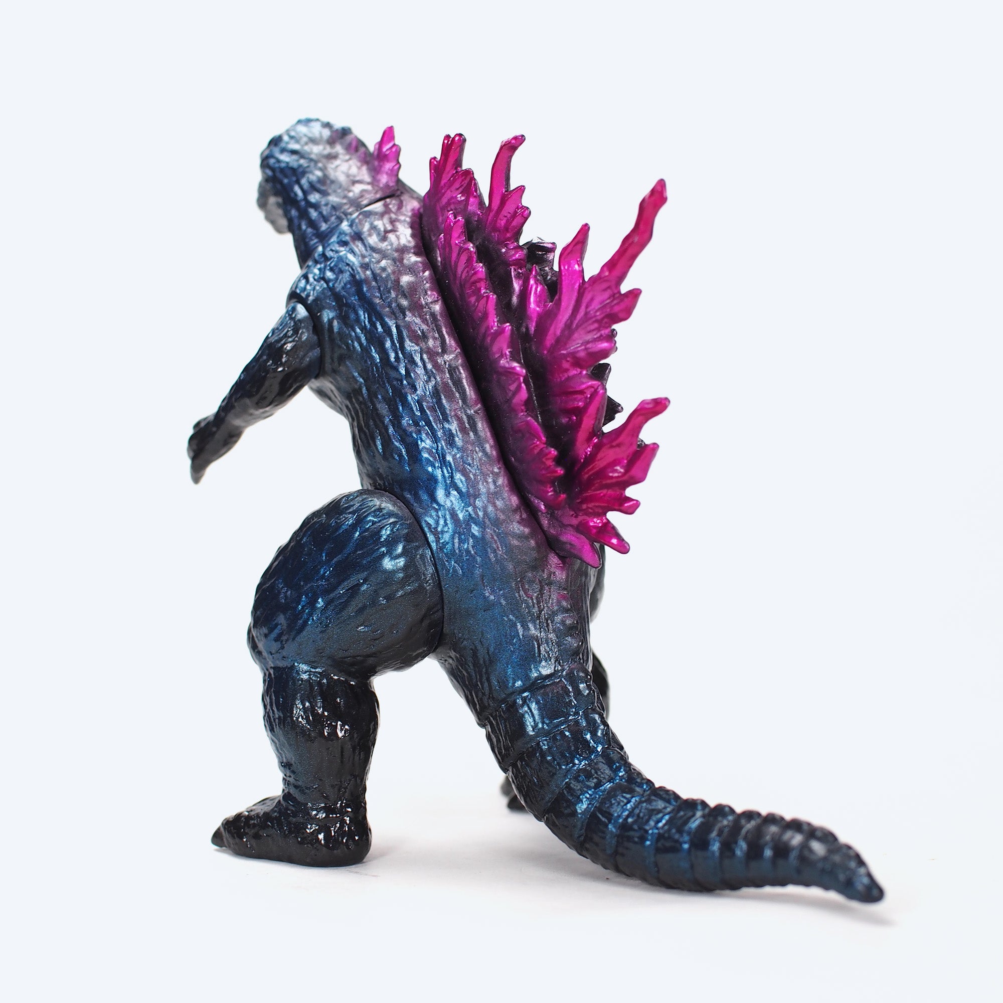 ccp-middle-size-series-godzilla-1999-figur-metallic image 4