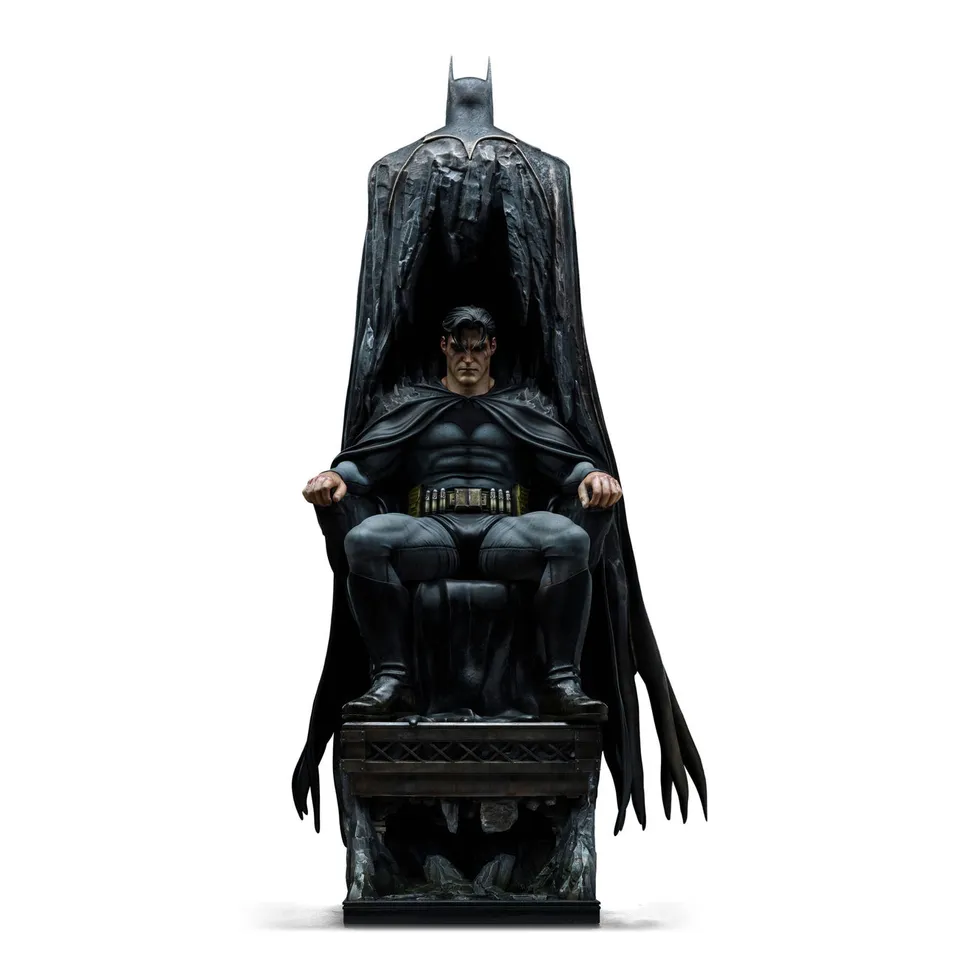 dc-comics-batman-and-bruce-wayne-statue-1-4-polystone image 1