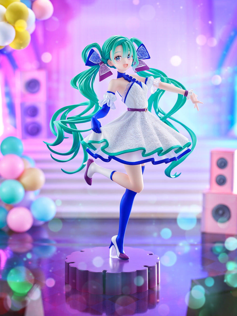 furyu-tenitol-hatsune-miku-neo-tokyo-idol-figur image 1