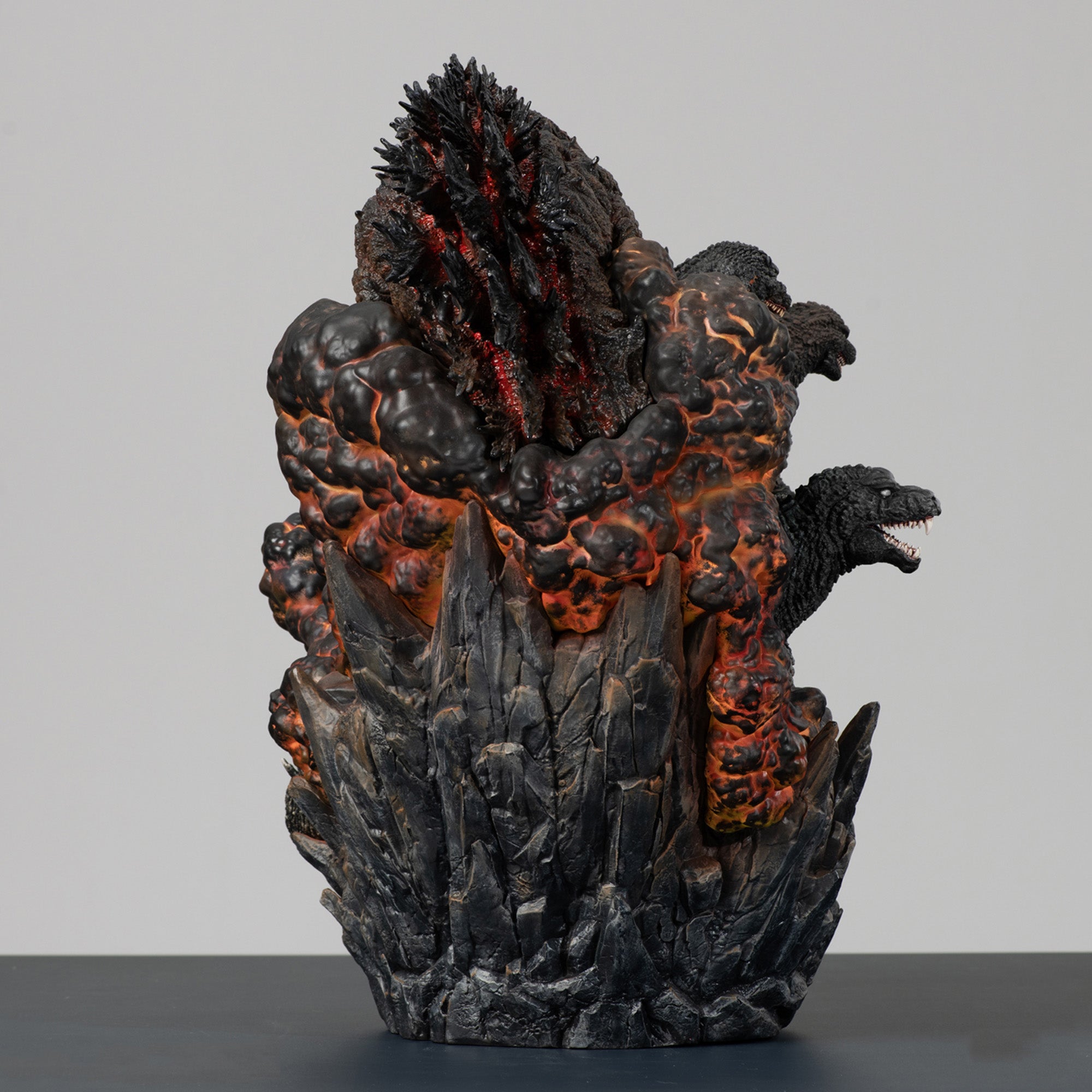 godzilla-collectibles-five-legacies-statue-full-color-resin-40-cm image 6