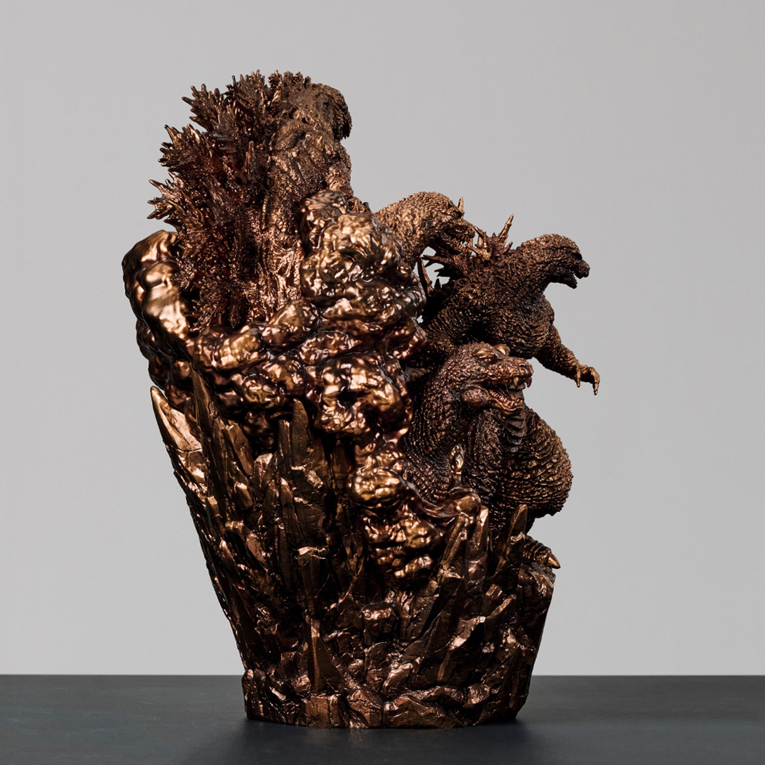 godzilla-five-legacies-bronze-statue-40-cm-250-st-ck image 6