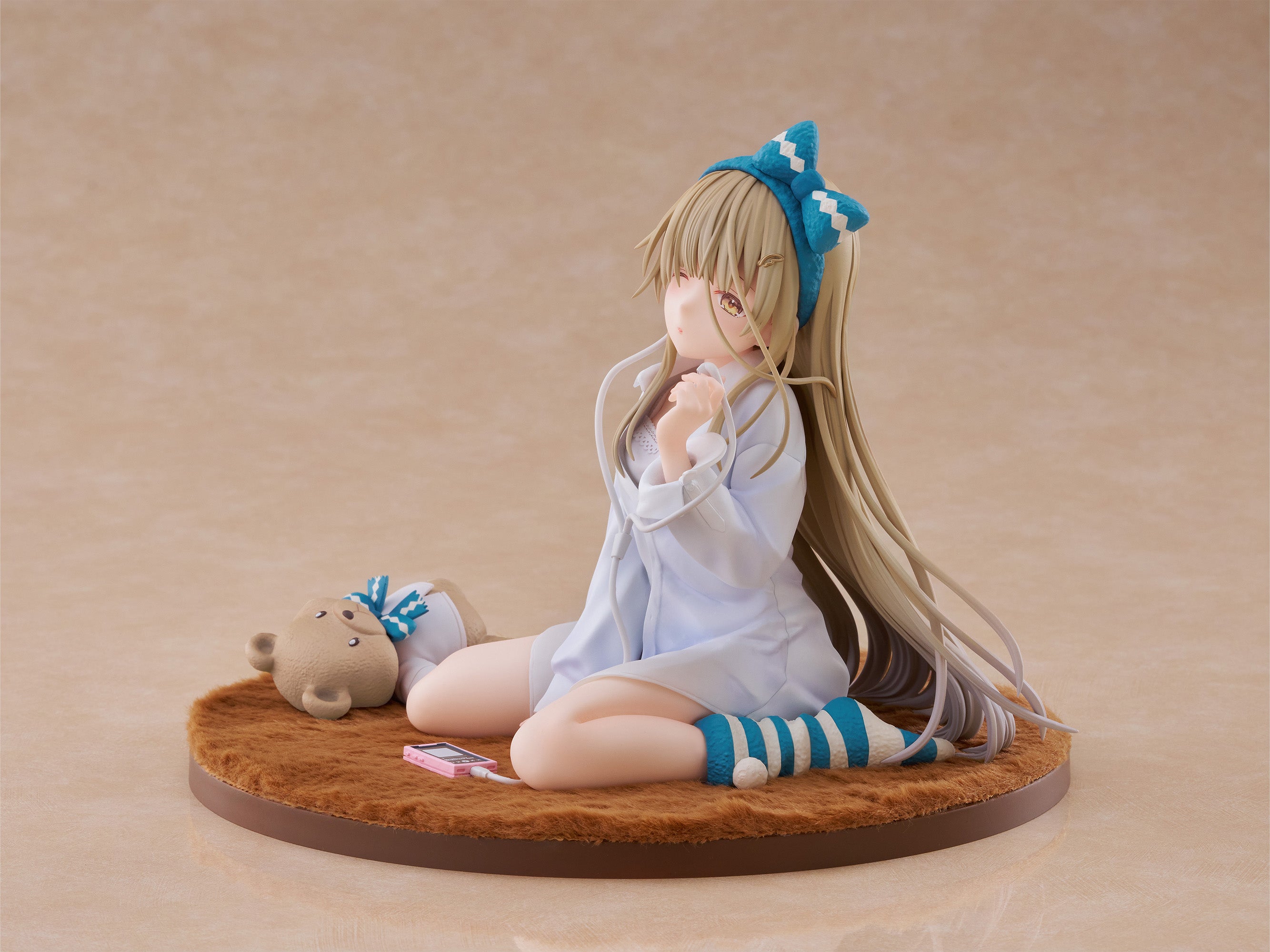 furyu-f-nex-shiina-mahiru-relax-1-7-figur image 6