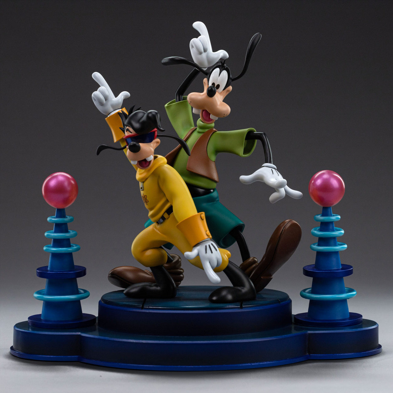 goofy-der-film-goofy-and-max-art-scale-statue-1-10-24-cm image 2