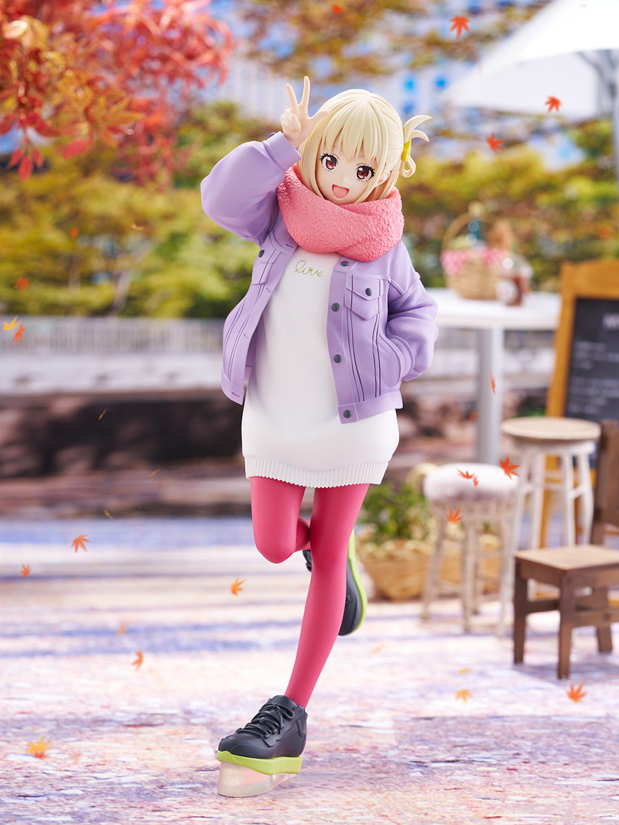 furyu-tenitol-nishikigi-chisato-figur-winterkleidung image 1