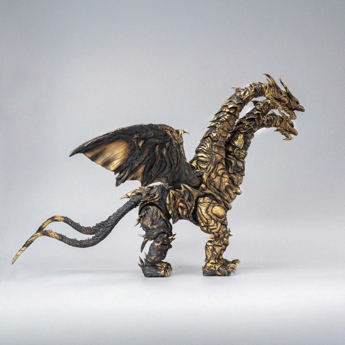 hiya-godzilla-final-wars-keizer-ghidorah-actionfigur-25cm image 5