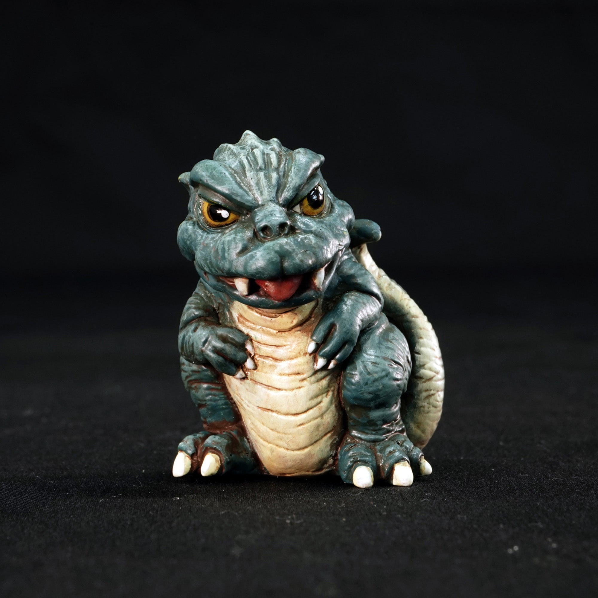 godzilla-mame-godzilla-1993-soft-vinyl-bausatz-100mm-unlackiert image 7