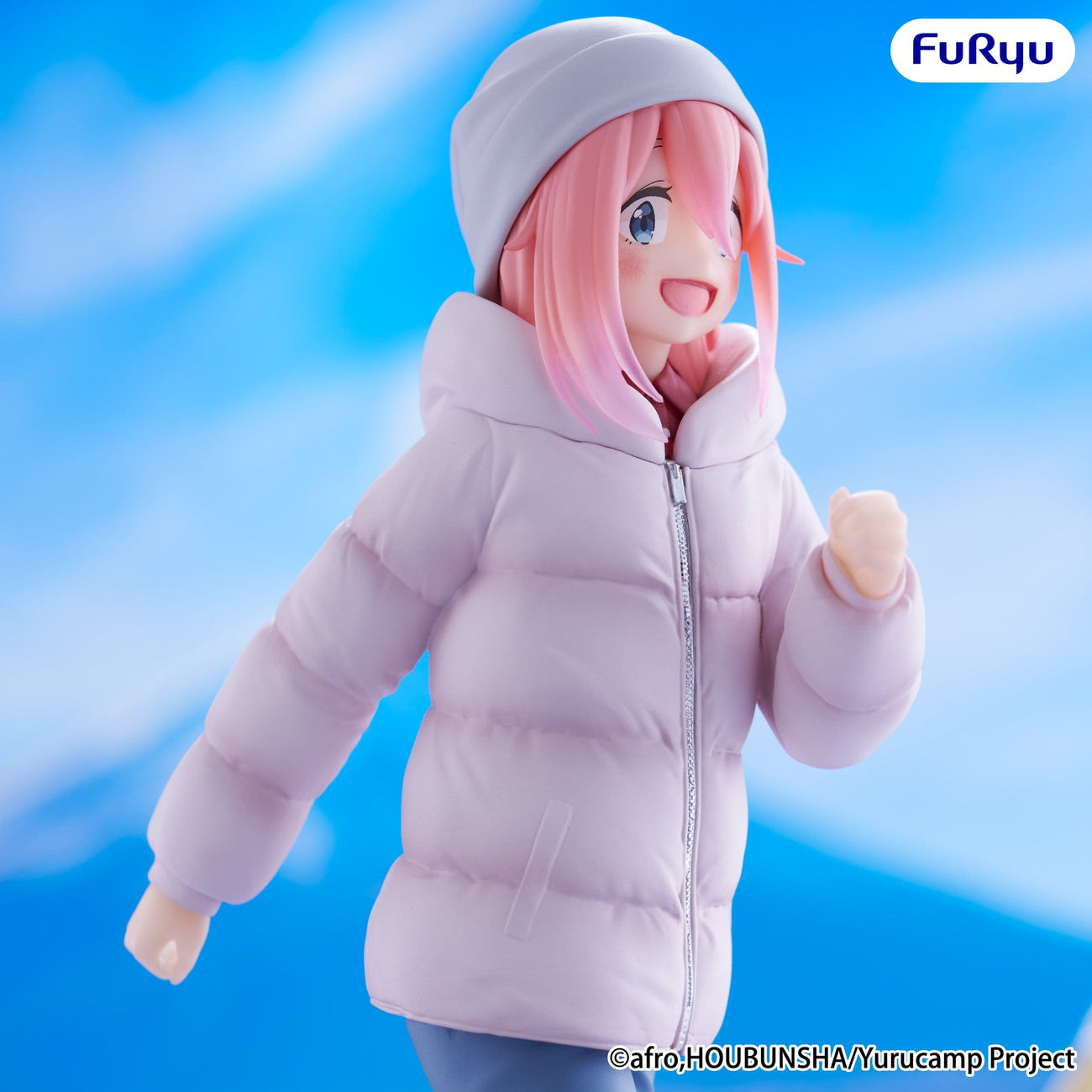 elbenwald-laid-back-camp-season-3-nadeshiko-pvc-statue image 3
